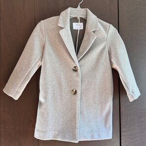 Zara Beige Buttoned coat